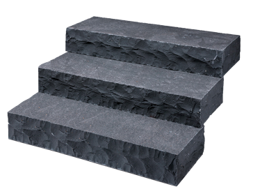 Blockstufen Basalt Takeda bossiert freigestellt