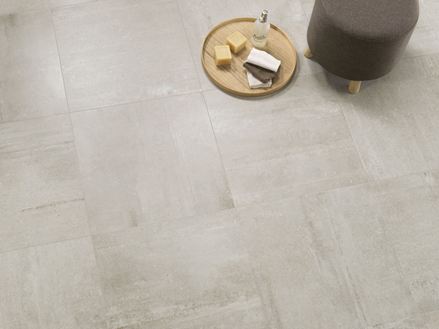 Platten in Betonoptik Concrete Stone mit Hocker, Tablett und Seife