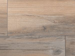 Auch nah wirkt die Holzoptik authentisch. Holzoptik-Platten Canada Lodge aus der Nähe