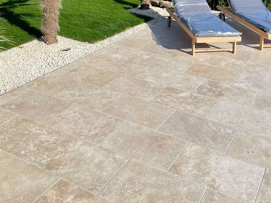 Trevertin_Medium_Select_pool (3)