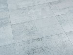 Betonoptik_Fliesen_Iron_Silver_schraeg_nah