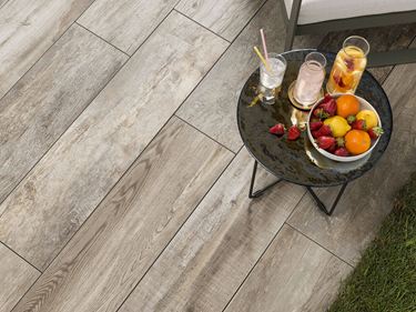 Platten Indie Smoke Holzoptik Stonenaturelle Steinboden