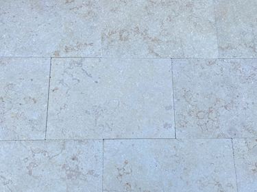 Kalksteinfliesen Royal Beige | stonenaturelle Onlineshop